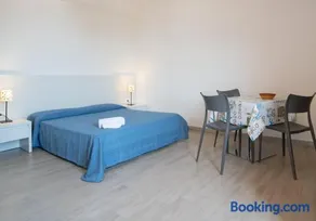 Testa di Monaco - Basic Beach Accommodations - Image 4