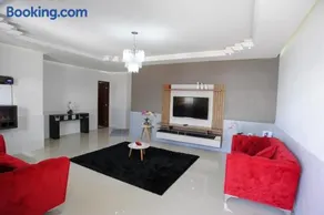 Casa confortavel com WiFi, piscina e churrasqueira - Image 4