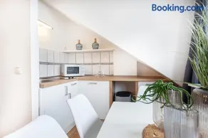 CenterApartment, WIFI, SmartTV, full Kitchen, Netflix, Pottbude in Essen - Image 2