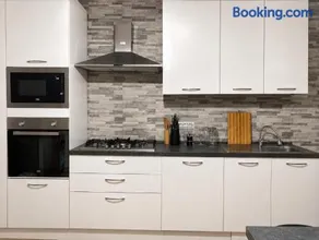 F&F Apartments - Image 4
