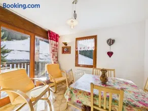 Appartement Les Gets au pied des pistes avec parking - Image 2