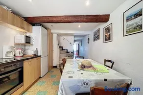 Charming house with terrace and breathtaking views - Image 3