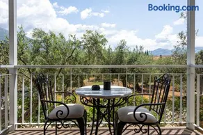 Bonos apartments - Image 1