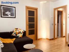 Pequeño Hogar (Garaje gratis) - Image 3