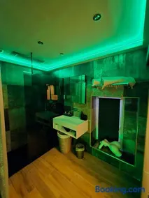 Romantic Room - Image 2