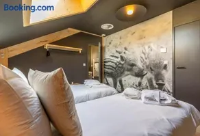 Villa Wood - Gîte de prestige en Ardennes - 10 personnes - Sauna, jacuzzi, piscine et billard - Image 2