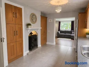 Hill house Westport - Image 3