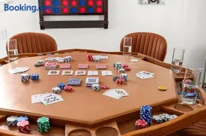 Whole House Near NYC and Transit with Game Room Fire Pit and King Bed - Image 3