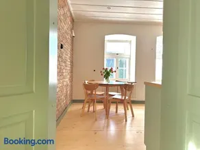 Lake stay in Viljandi with Parking - Image 2