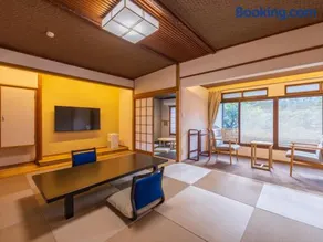 Atami Onsen Yamaki Ryokan - Image 3
