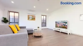 Evergreen 3B Home by Goodlive - Image 1