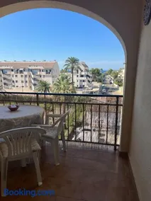 Kinderfreundliches charmantes Apartment mit Terrasse, Grill und Garten | Bergblick | Neben dem Strand - Image 3
