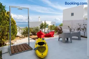 SPLASH with amazing Sea Views in Piso Livadi - Image 2
