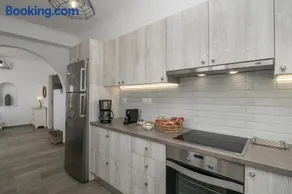 Loulou House - Image 4