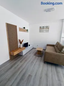 FLH - Apartament Central Silva - Image 1