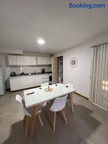 Departamento 2 habitaciones planta baja Hasta 4 huéspedes - Image 3