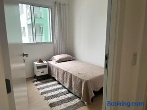 Apartamento de 2 quartos, com piscina e há 10 km de copacabana - Image 4