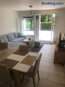 Logement au calme dans une maison. - Image 2