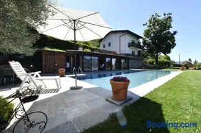 ANGEL'S VILLA - Panoramic LAKE VIEW - Image 4