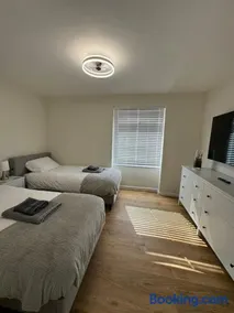 Fantastic family flat in Frinton - Image 2