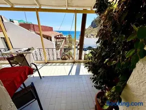 Xristinas Rooms - Image 1