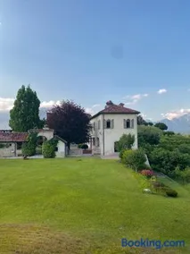 Esclusiva villa del 1500 con giardino privato - Image 1