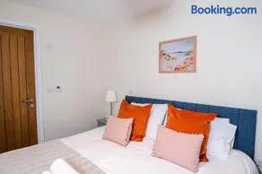 Epiphany House - Image 3