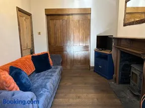 1 bed apt Sleeps 2 Oswestry Parking Garden - Image 2