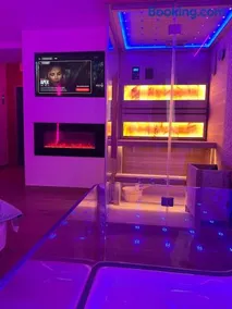 Romantic Spa del Lago - Image 1