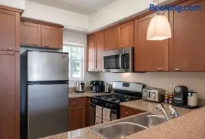 Relaxed Marina del Rey Stay - 1BR with Pool, Sauna & Gym Access - Image 5