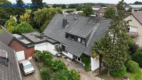 Exklusive Landvilla mit Pool, Sauna und Garten - Image 2