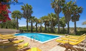 Spacious Villa in Carvoeiro with Private Pool - Image 2
