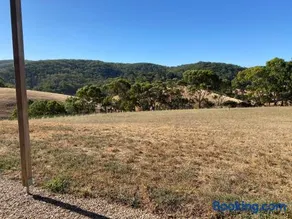 Hilltop Retreat near Kuitpo - Romantic escape - Image 3