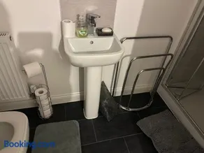 Home away from home - Image 3