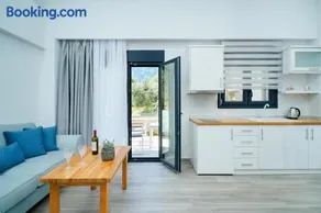 Ilias Suites - Image 4