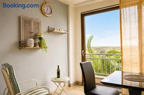 MarAzul Apartments - Image 1