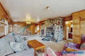 McKinnon's Beach House - Image 4