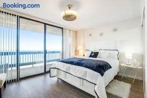 22nd Floor Oceanfront Century I Condo with Ocean Views washer & dryer WiFi & Shared Pool - Image 3