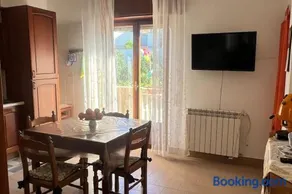 Casa apropiada para familias | Vista panorámica | Se admiten mascotas - Image 1