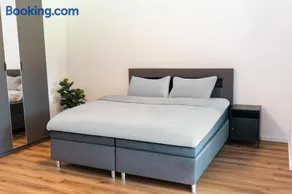 Frisch renoviert & gemütlich mit Terasse - Image 3