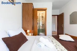 Plitvice House Milan - Image 5