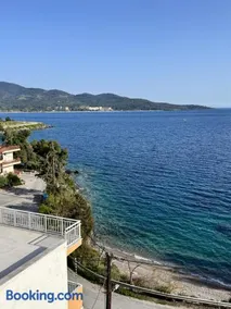 Dedis Apartment's - Image 1