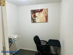Cozy Apartment Near Hiking Trails & SLC Airport - Image 5