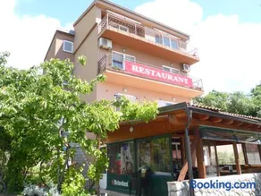 Apartments Adria - Image 1