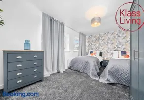 West End House by Klass Living Bellshill - Image 2
