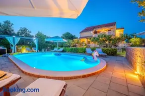 Villa Luka - Image 1