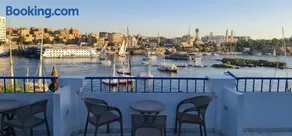La Terrace - Image 3