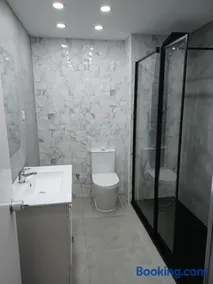 Oporto Sea Rooms - Image 2