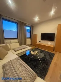 Ferienwohnung Alte Volksbank Nauendorf - Image 2