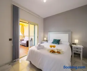 LA ALCAZABA - Exclusive Penthouse - Image 2